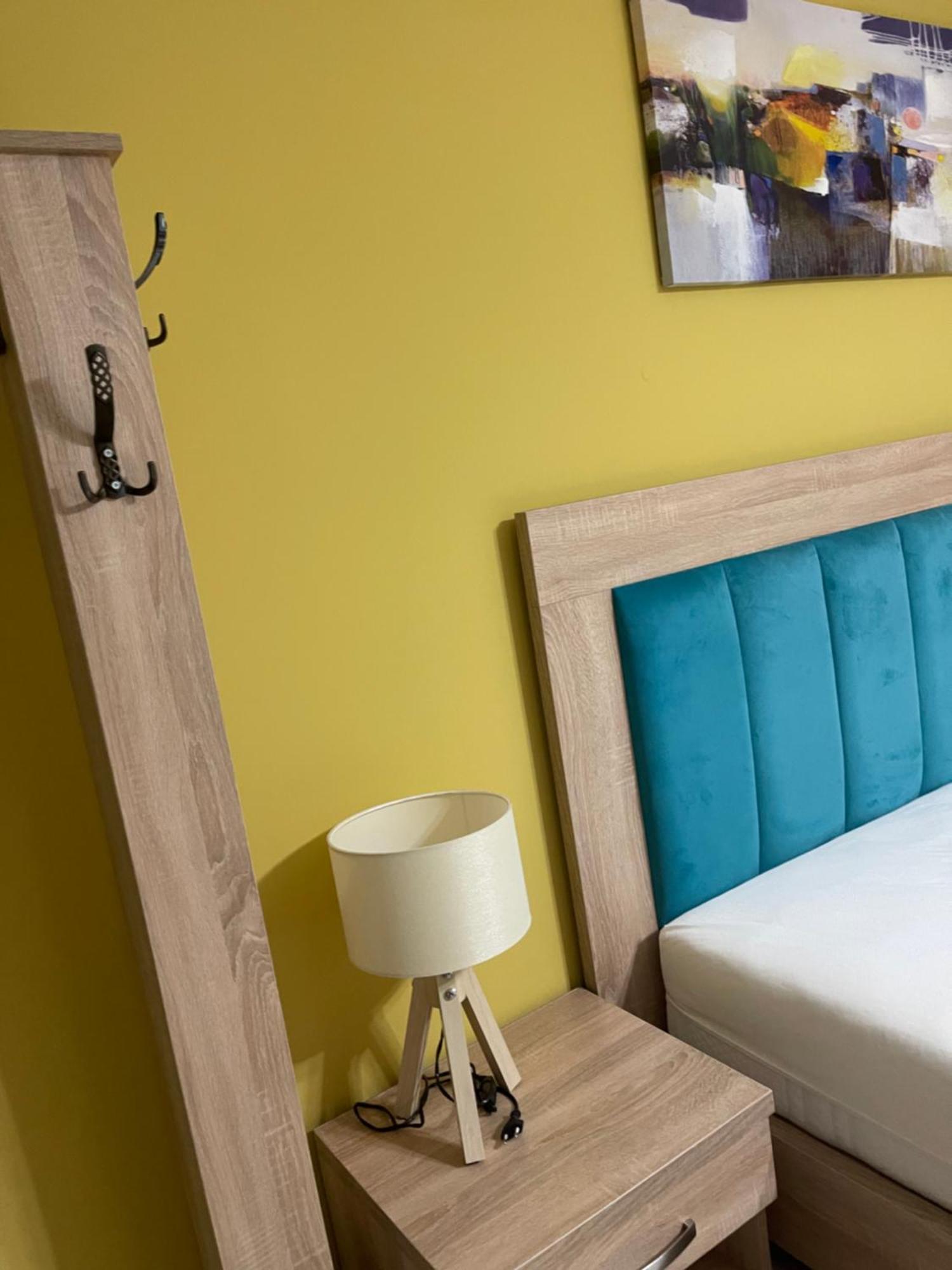 Small Hotel Ora Pogradec Exterior photo